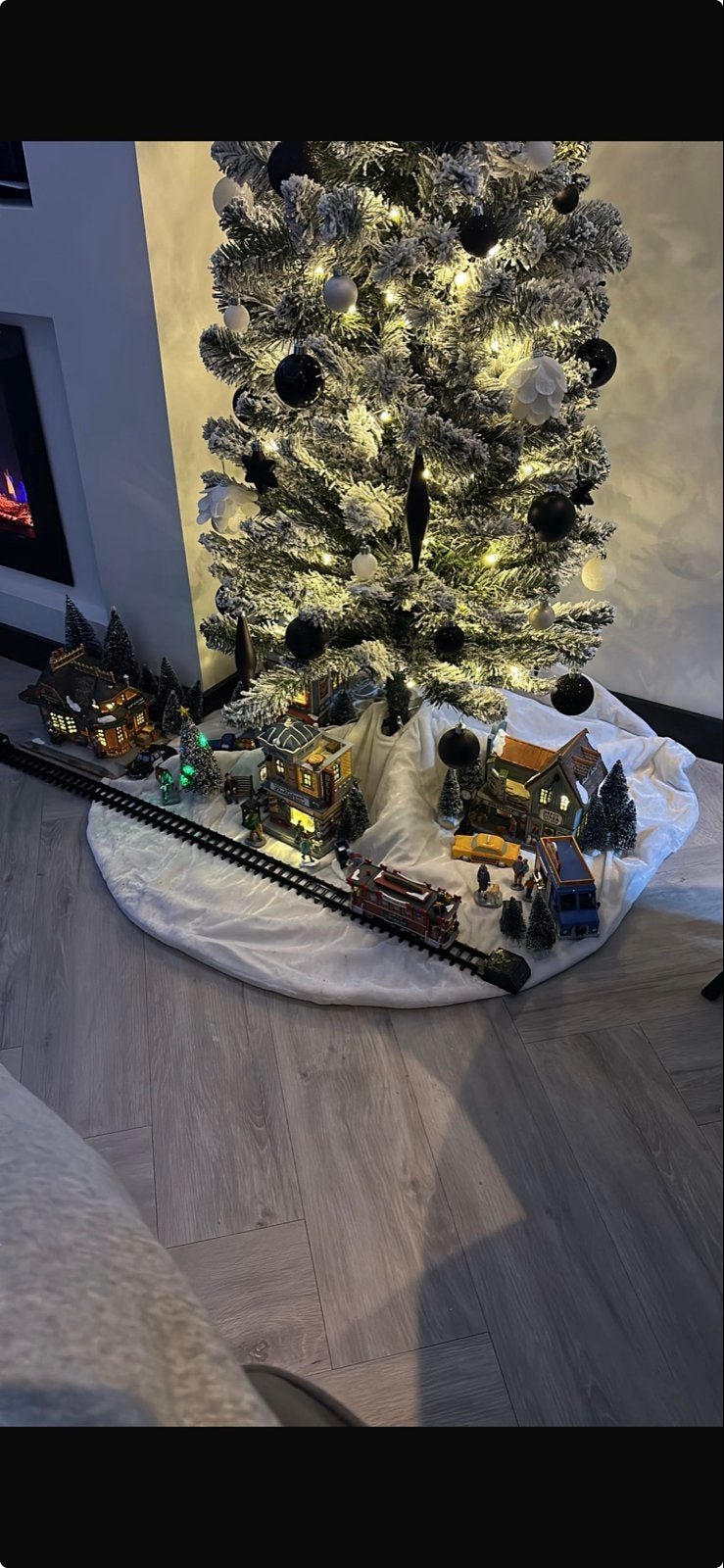 Complete Lemax kerstdorp, Ophalen, Zo goed als nieuw
