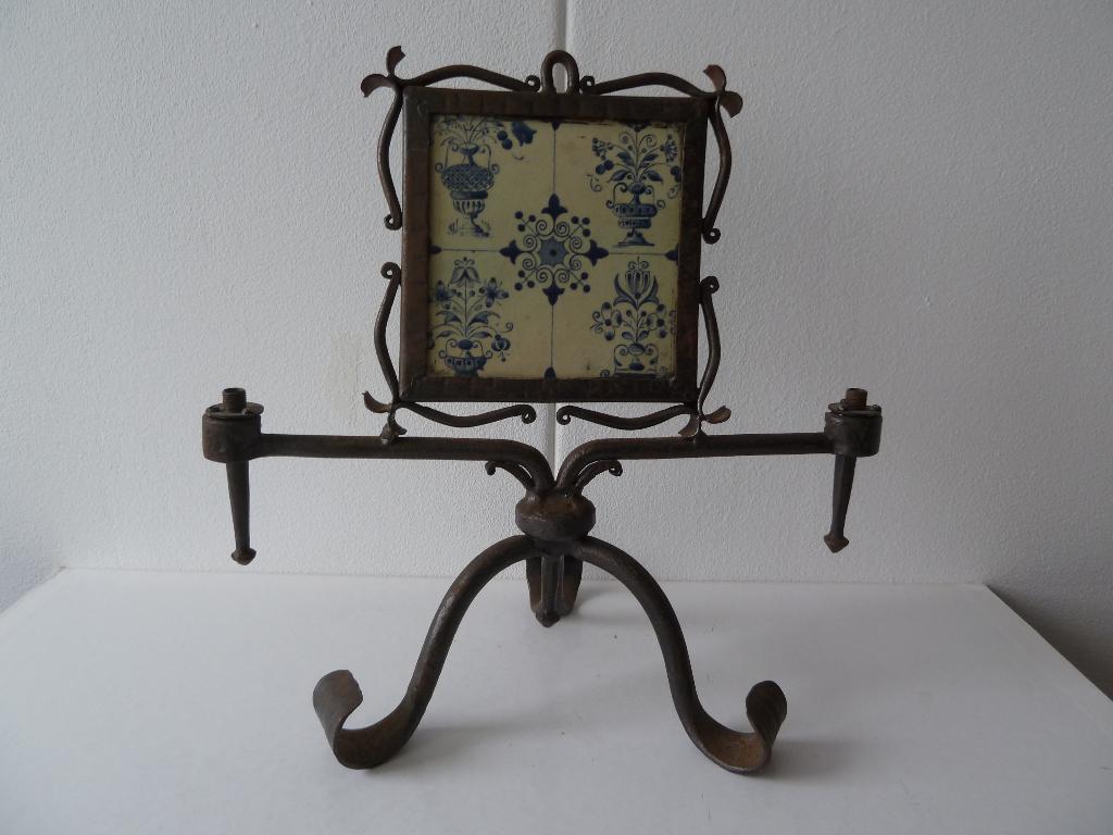 Oude smeedijzeren schemerlamp, Antiek en Kunst, Antiek | Lampen, Ophalen of Verzenden
