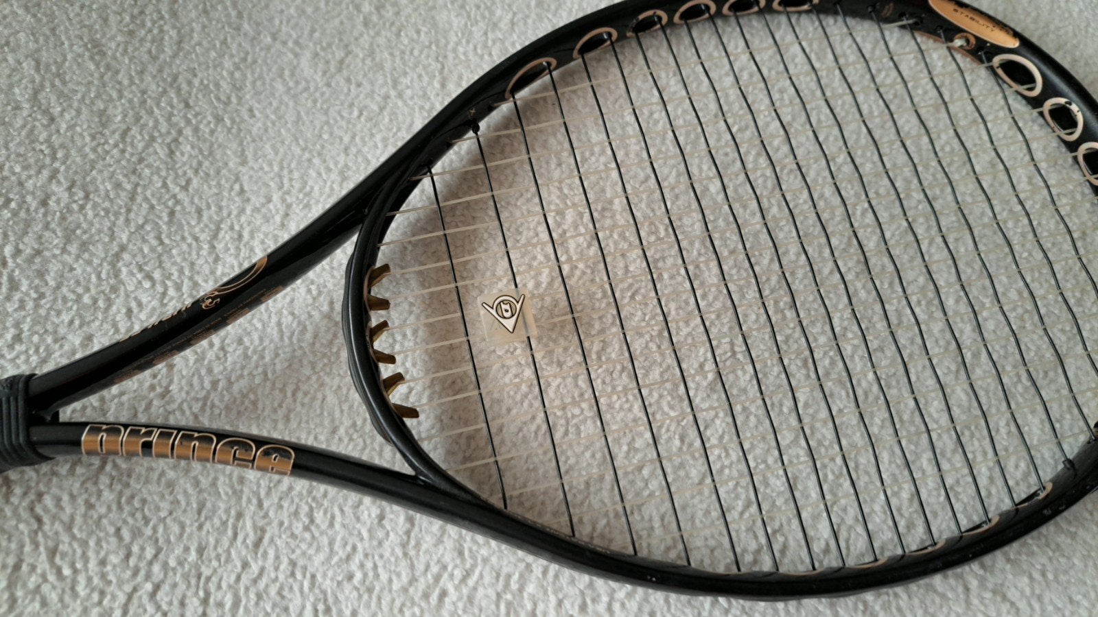 Prince O3 Jubilee Tennisracket L3 - Zwart/Goud, Sport en Fitness, Prince, Ophalen of Verzenden, Zo goed als nieuw, Racket