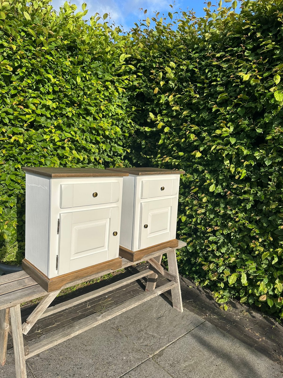 Stijlvol opgeknapt nachtkastje/bijzetkastje, Huis en Inrichting, Slaapkamer | Nachtkastjes, Gebruikt, 45 tot 65 cm, Hout, 55 tot 70 cm