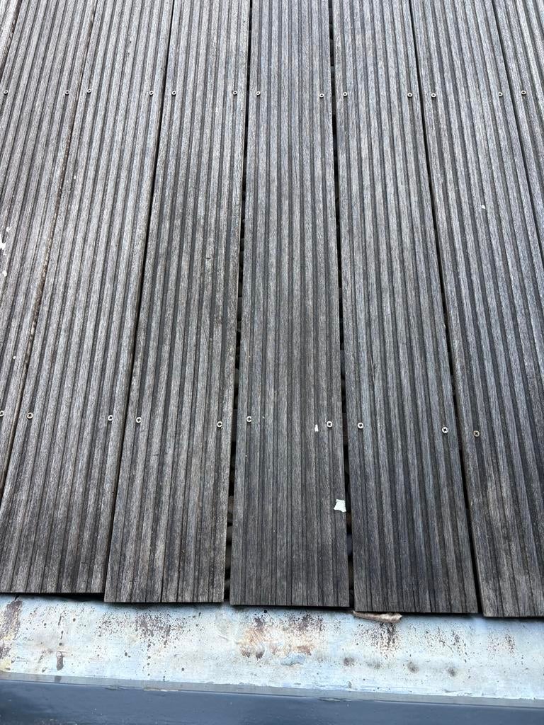 Dakterras balken en planken Bangkirai en Azobe hout, Tuin en Terras, Palen, Balken en Planken, Ophalen, Gebruikt, Hardhout, 250 cm of meer