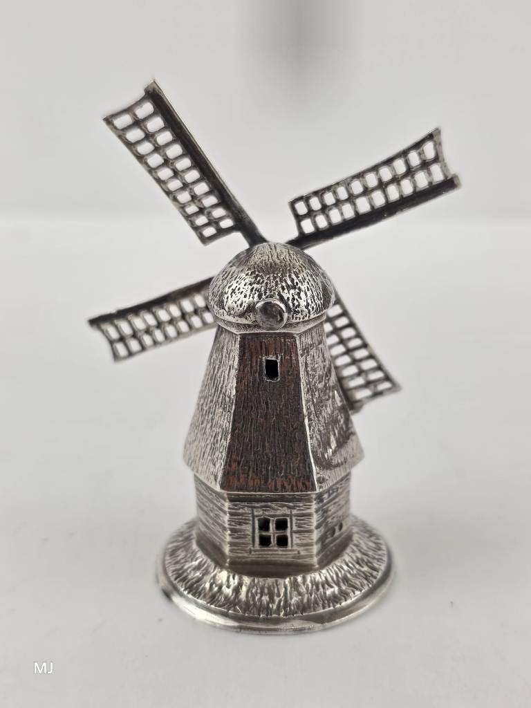 Zilveren miniatuur Molen                                Z231, Ophalen of Verzenden, Zilver