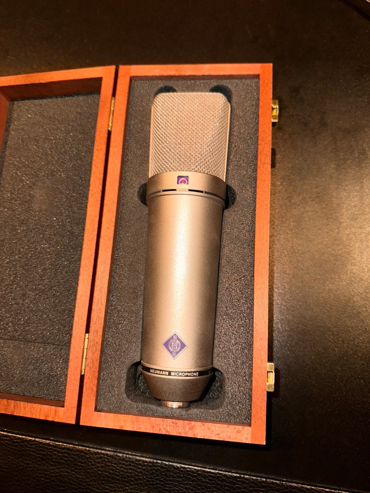 Neumann U87 AI - Grootmembraan microfoon, Ophalen, Zo goed als nieuw, Studiomicrofoon