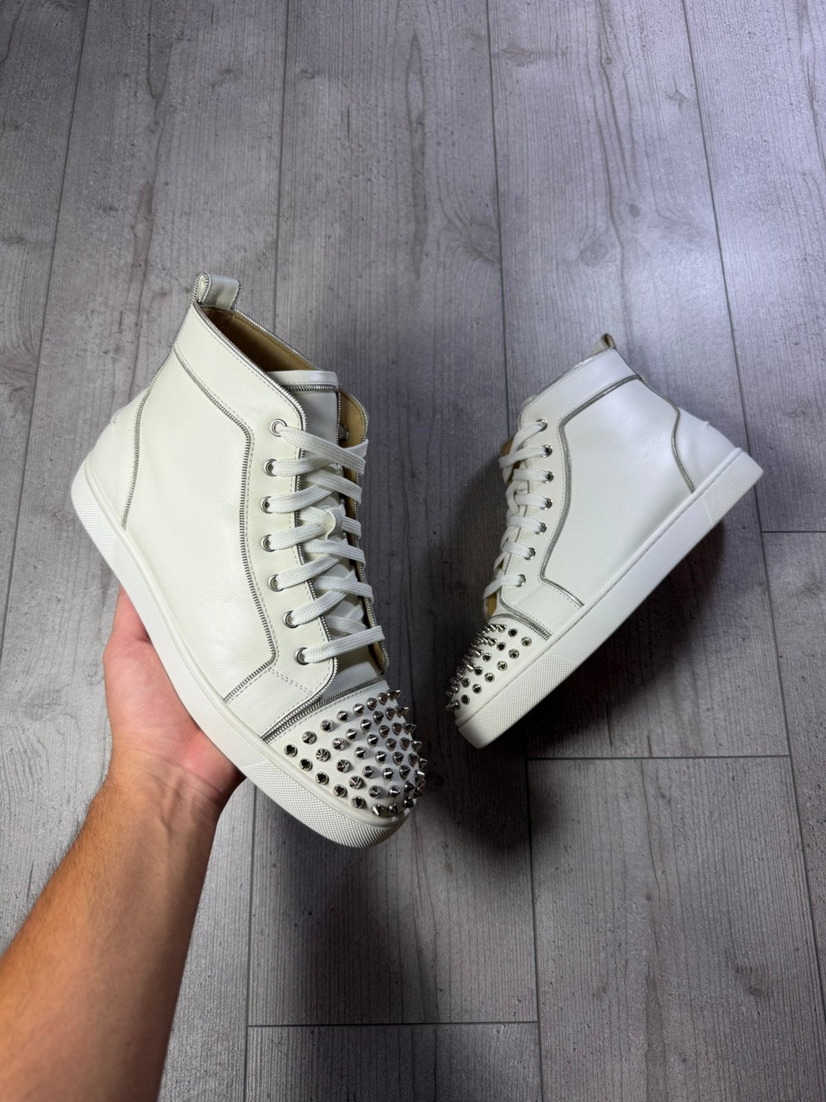 Christian louboutin, Kleding | Heren, Schoenen, Wit, Ophalen of Verzenden, Sneakers of Gympen, Gedragen