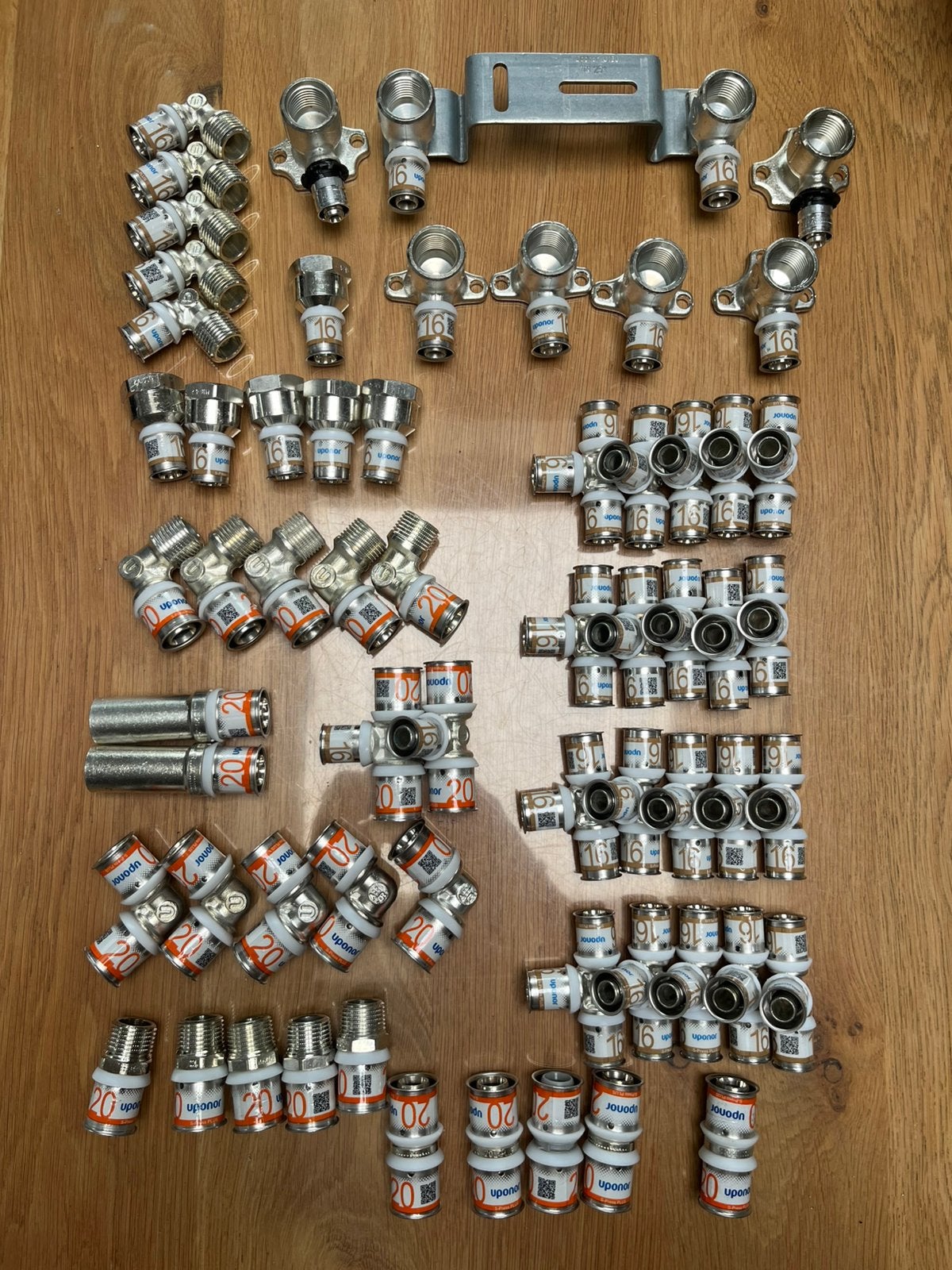 Uponor, Minder dan 30 cm, Overige typen, Minder dan 60 cm, Ophalen of Verzenden