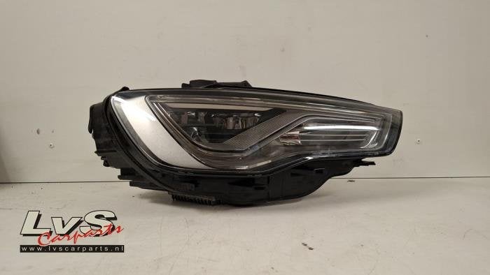 Koplamp rechts van een Audi A3, Gebruikt, -, -, -