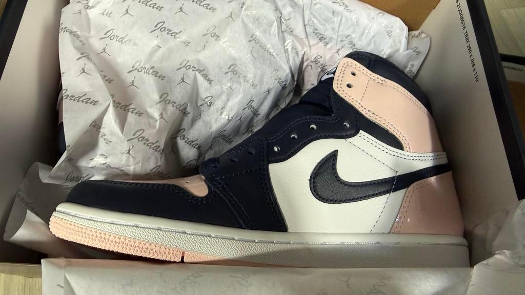Nike Air Jordan 1 Retro High OG Atmosphere, Ophalen of Verzenden, Nieuw, Zwart, Sneakers of Gympen