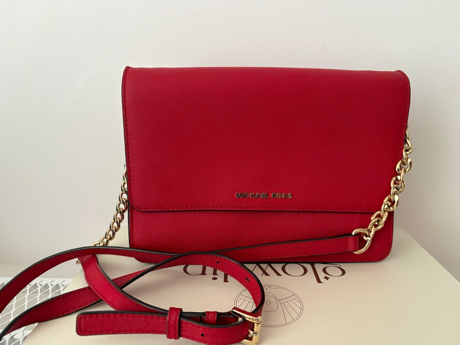 Michael Kors crossbody tas - Rood, Ophalen of Verzenden, Zo goed als nieuw, Rood, Schoudertasje
