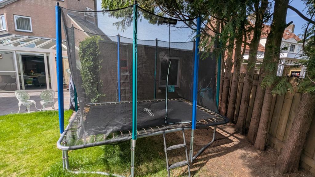 Trampoline 220x320cm, Ophalen, Gebruikt
