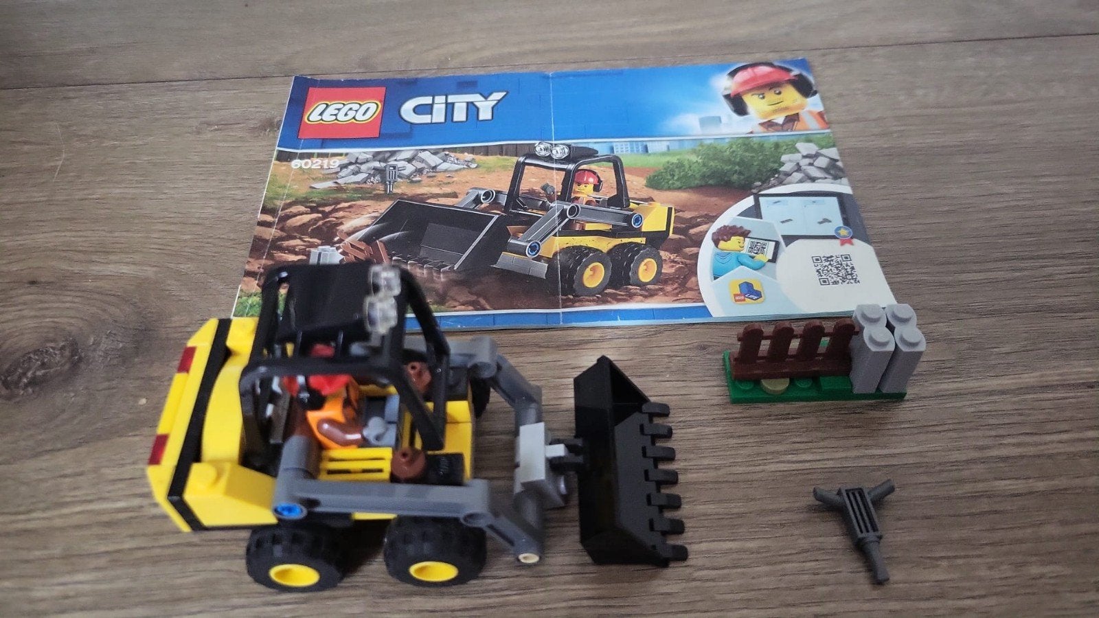 LEGO City 60219 Kiepwagen met bouwvakker en accessoires, Ophalen, Zo goed als nieuw, Overige merken