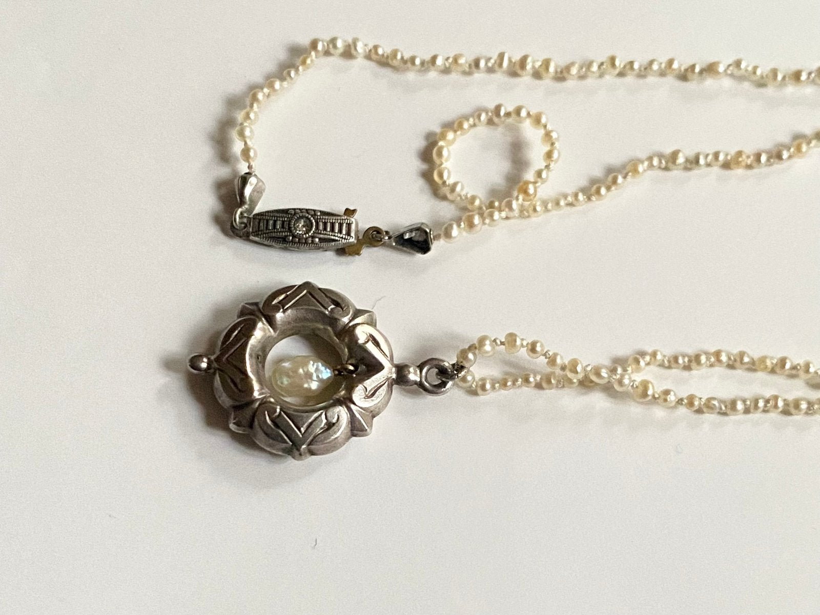 Antieke ketting zilver zaadparels email, Verzenden, Zilver, Ketting, Met edelsteen