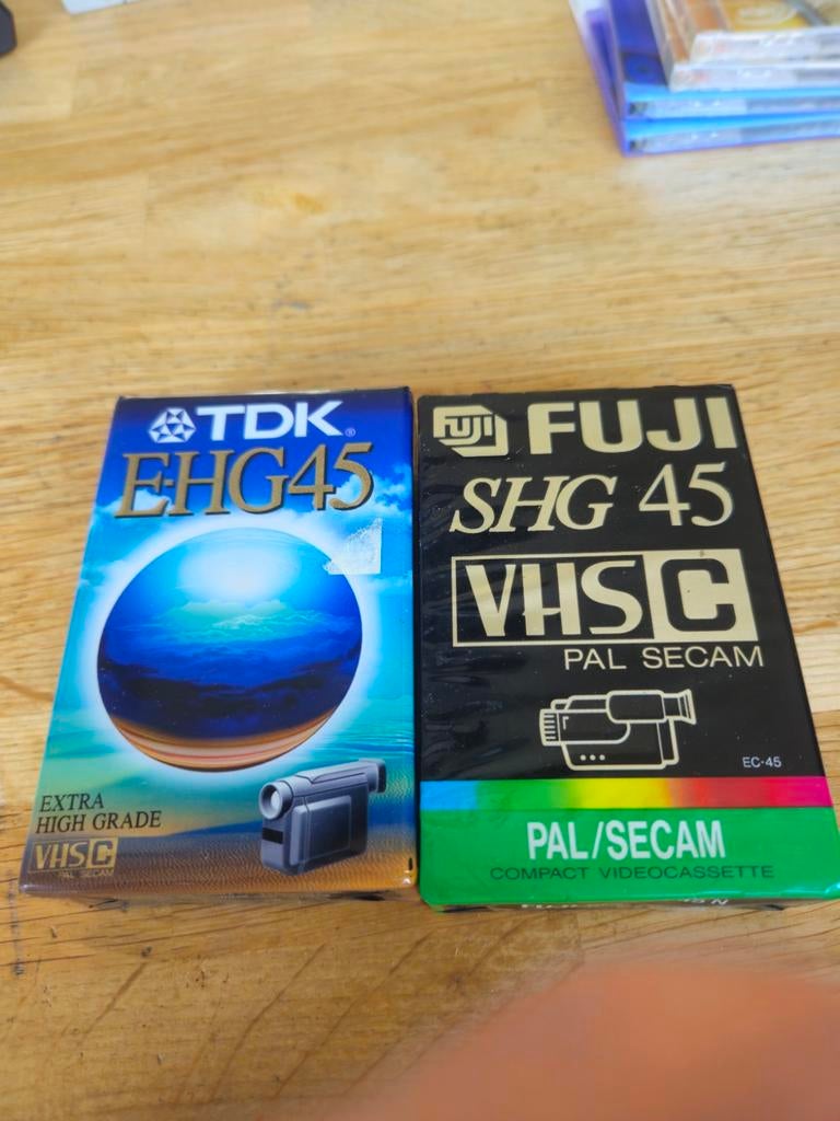 TDK EH G45 & Fuji SHG 45 VHS-C Videobanden (2 stuks), Ophalen of Verzenden, Nieuw in verpakking