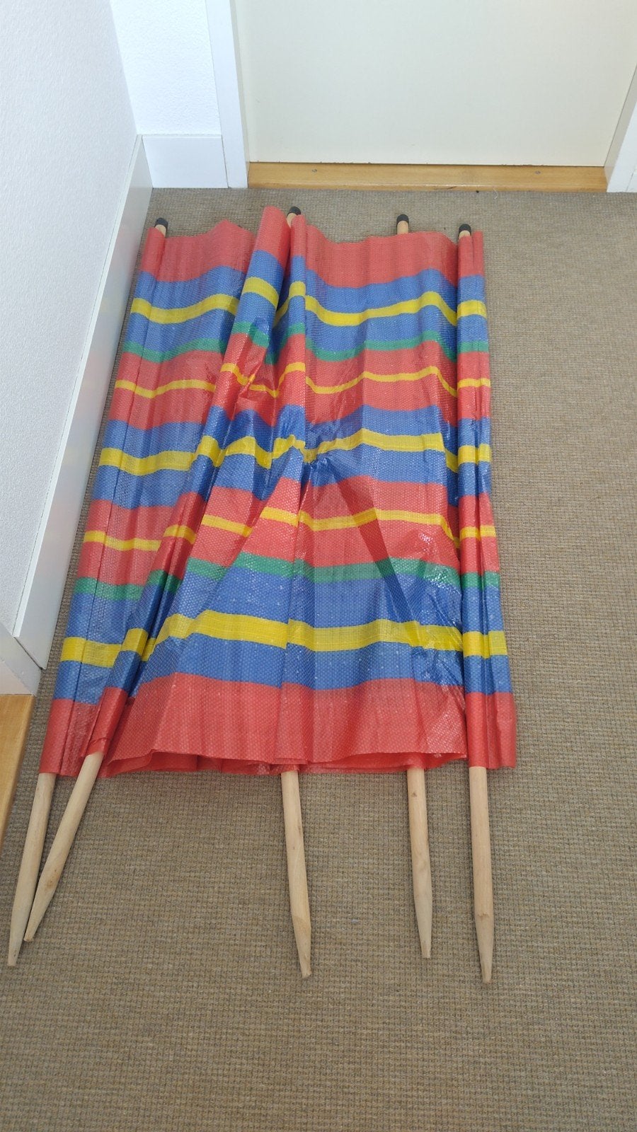 Strandwindscherm - 300x114 cm - Kleurrijk, Ophalen of Verzenden, Gebruikt