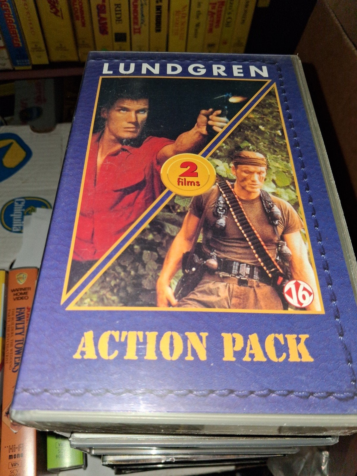 Vhs  - Dolph Lundgren Pack - Men Of War/ The Joshua Three, Vanaf 16 jaar, Ophalen of Verzenden, Zo goed als nieuw, Stand-up of Theatershow
