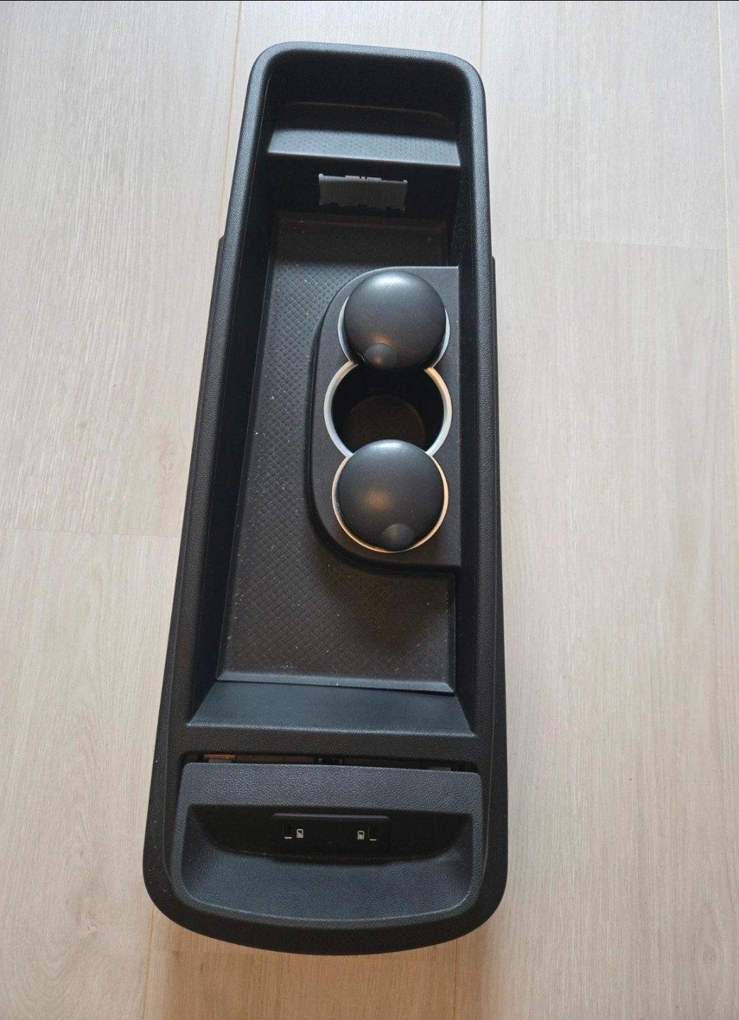Middenconsole Renault 4 (2018) met bekerhouders en USB, Auto-onderdelen, Ophalen of Verzenden, Gebruikt, Renault