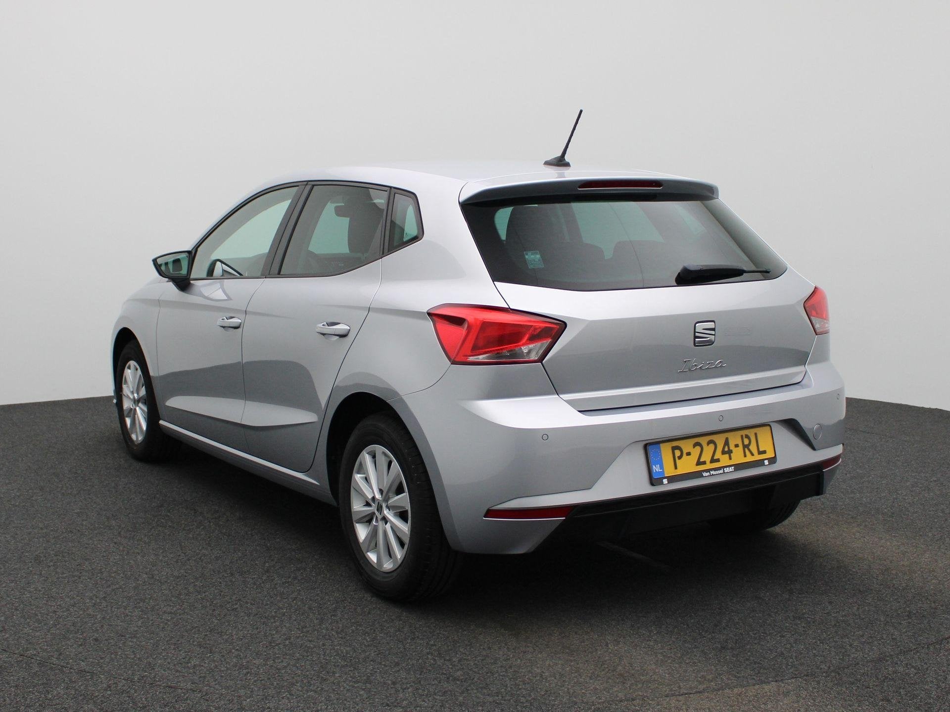 SEAT Ibiza 1.0 EcoTSI Style Business Intense | WORDT VERWACH, Voorwielaandrijving, 12 maanden, Stof, 95 pk