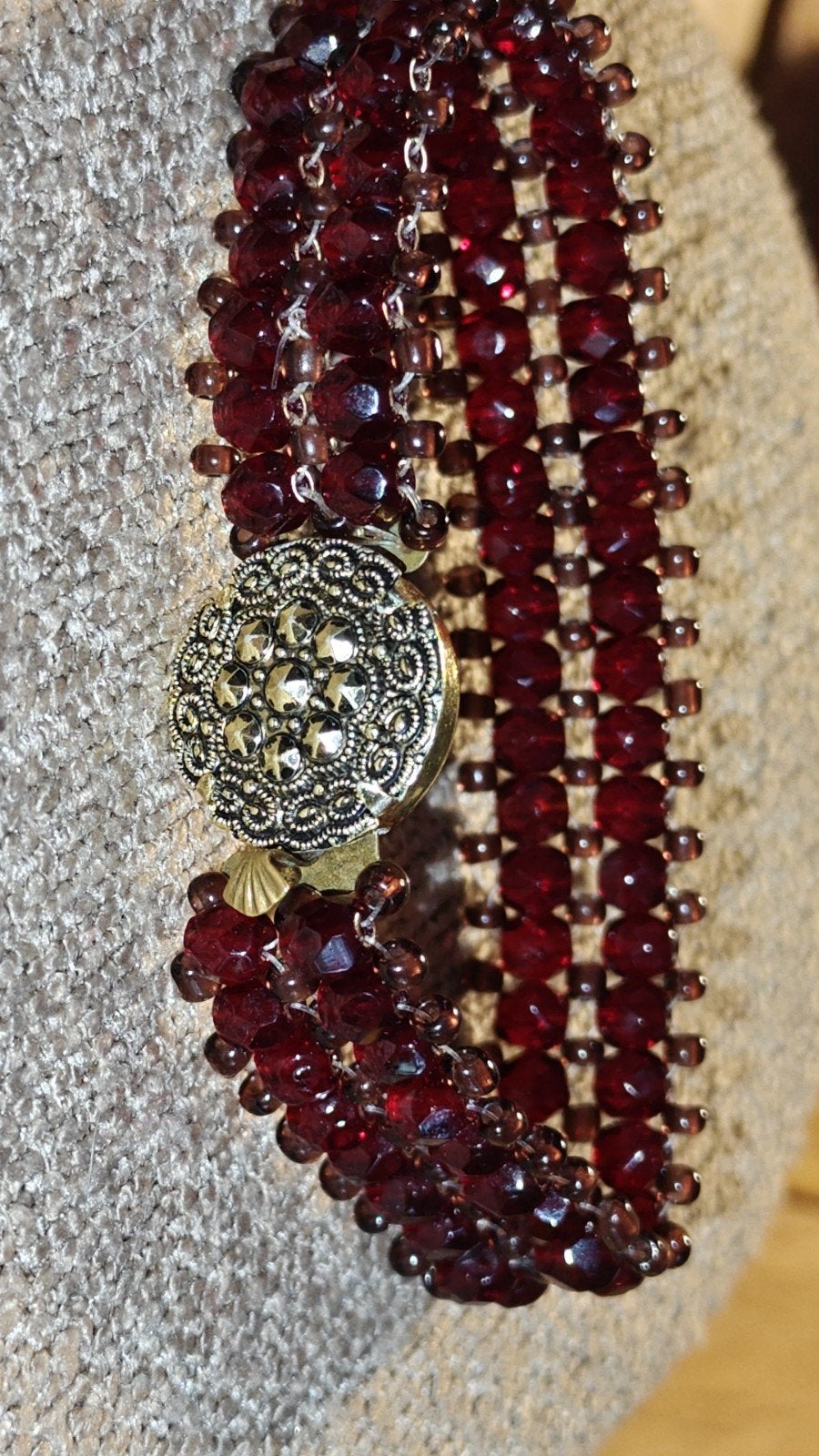 Antieke Rode granaat armband goud gele sluiting, Ophalen of Verzenden, Rood, Goud