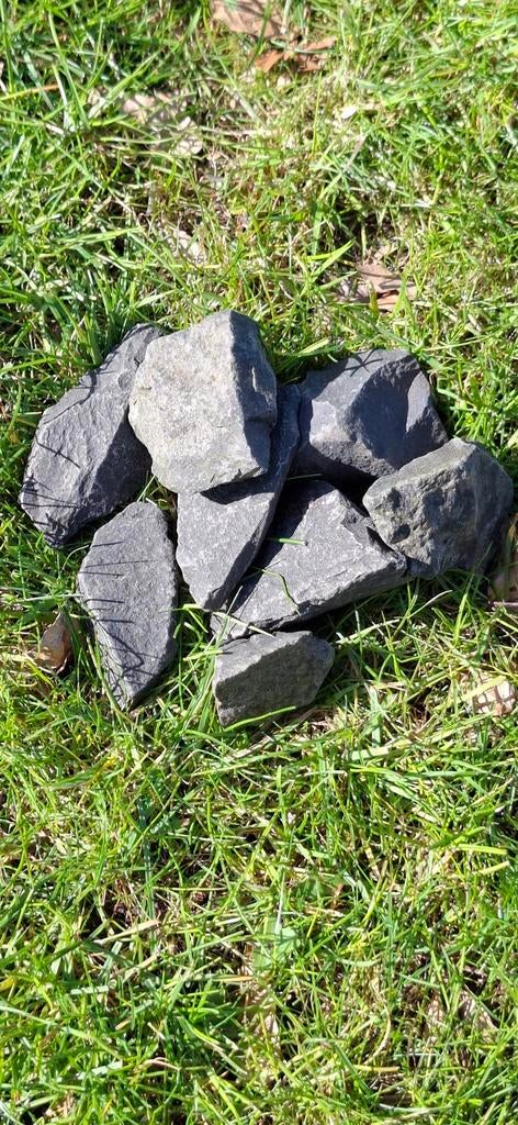 Split zwart 6-8 cm, totaal 0,75m3, Ophalen of Verzenden, Gebruikt, Basalt, Split