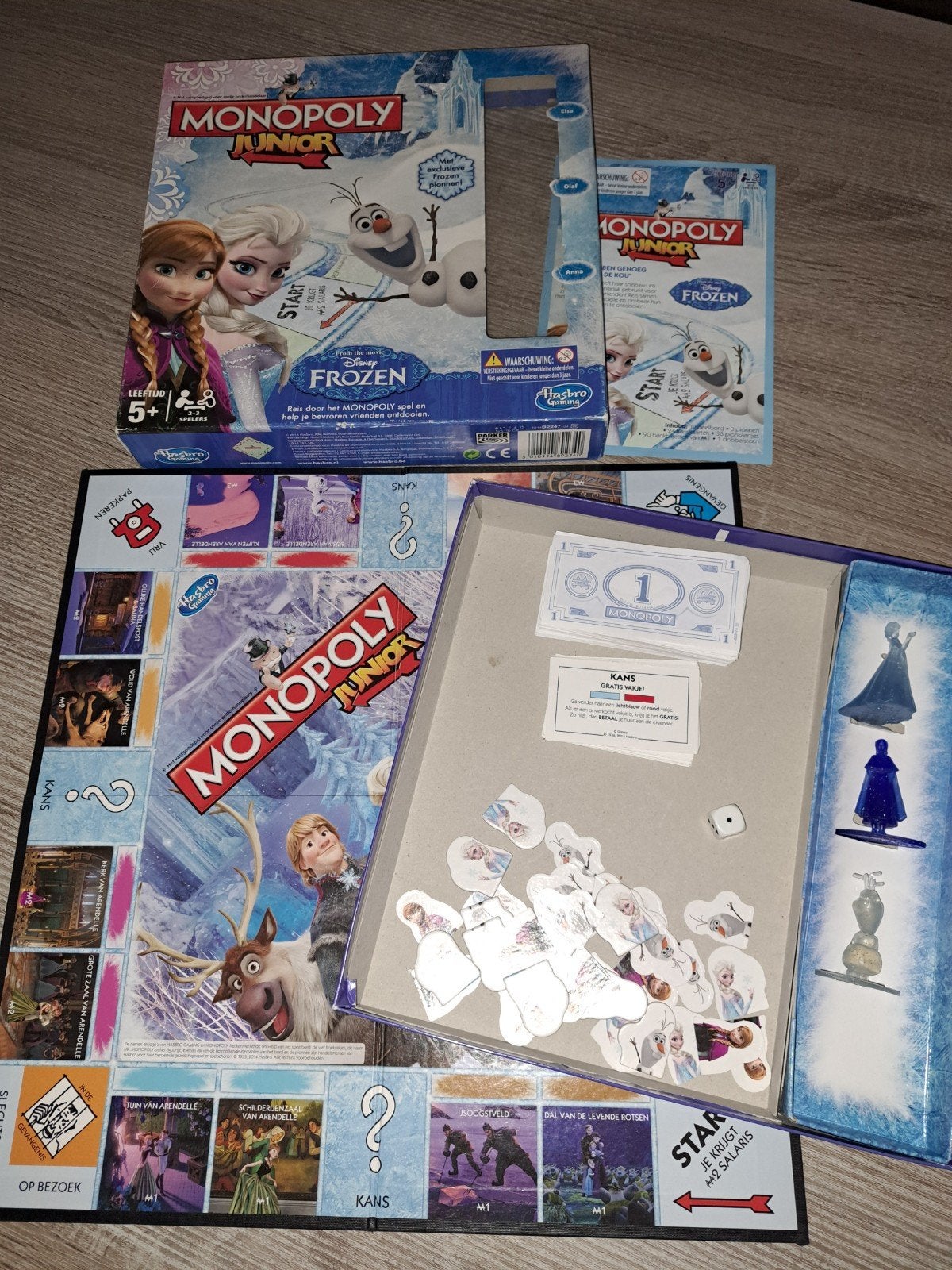 Monopoly Junior Disney Frozen Bordspel, Drie of vier spelers, Ophalen of Verzenden, Zo goed als nieuw, Hasbro