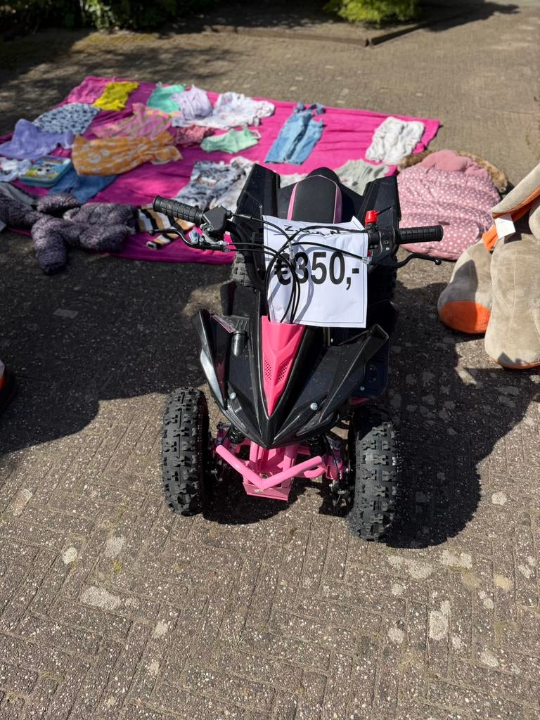 Kinder quad, Ophalen, Zo goed als nieuw