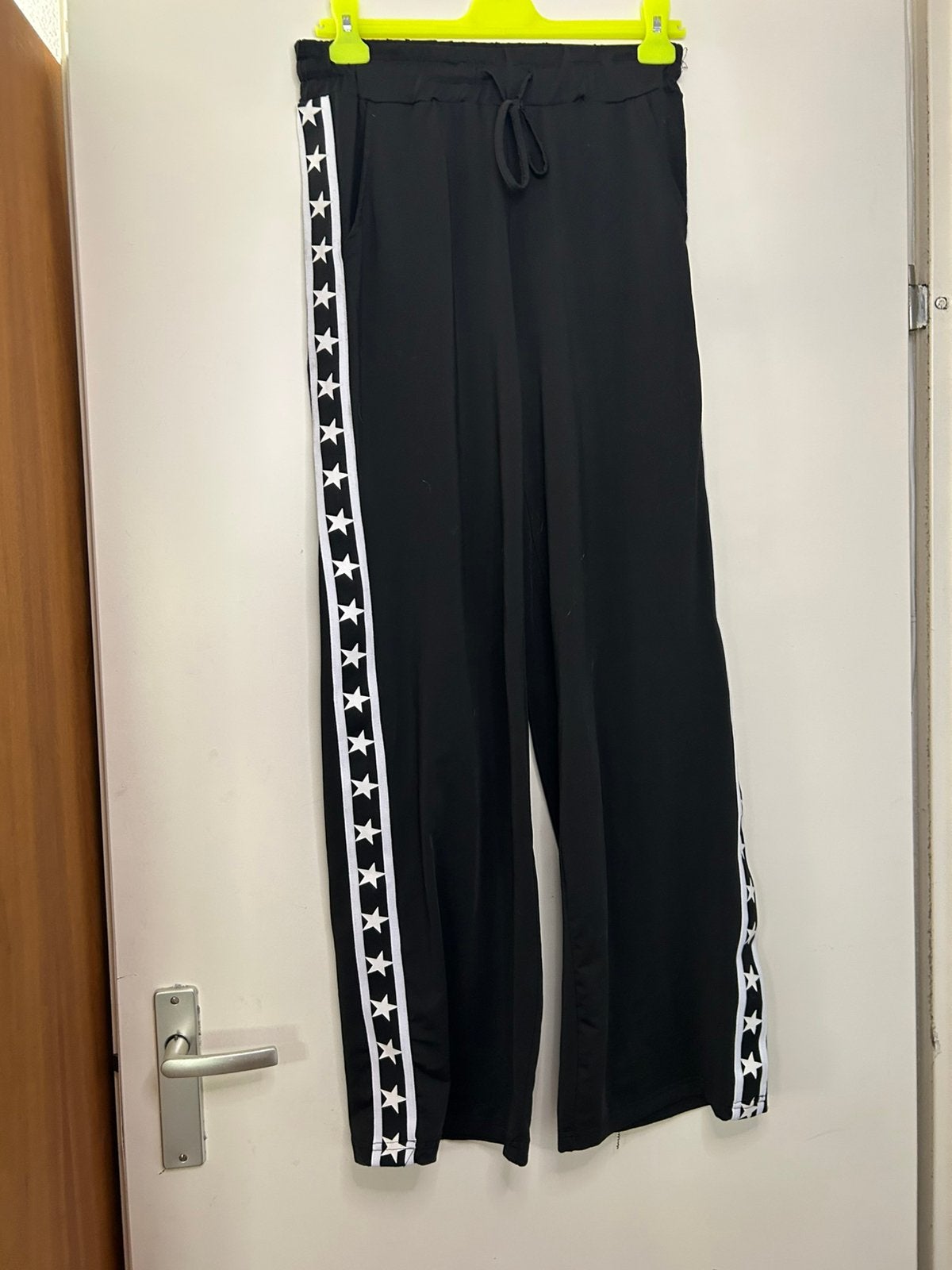 Zwarte dames broek | Giorgia | maat M/L | sterren, Maat 38/40 (M), Zwart, Ophalen of Verzenden, Lang