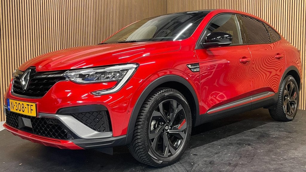 Renault Arkana 1.6 E-Tech Hybrid 145 R.S. Line|CARPLAY|CAMER, Gebruikt, 4 cilinders, Origineel Nederlands, 760 kg