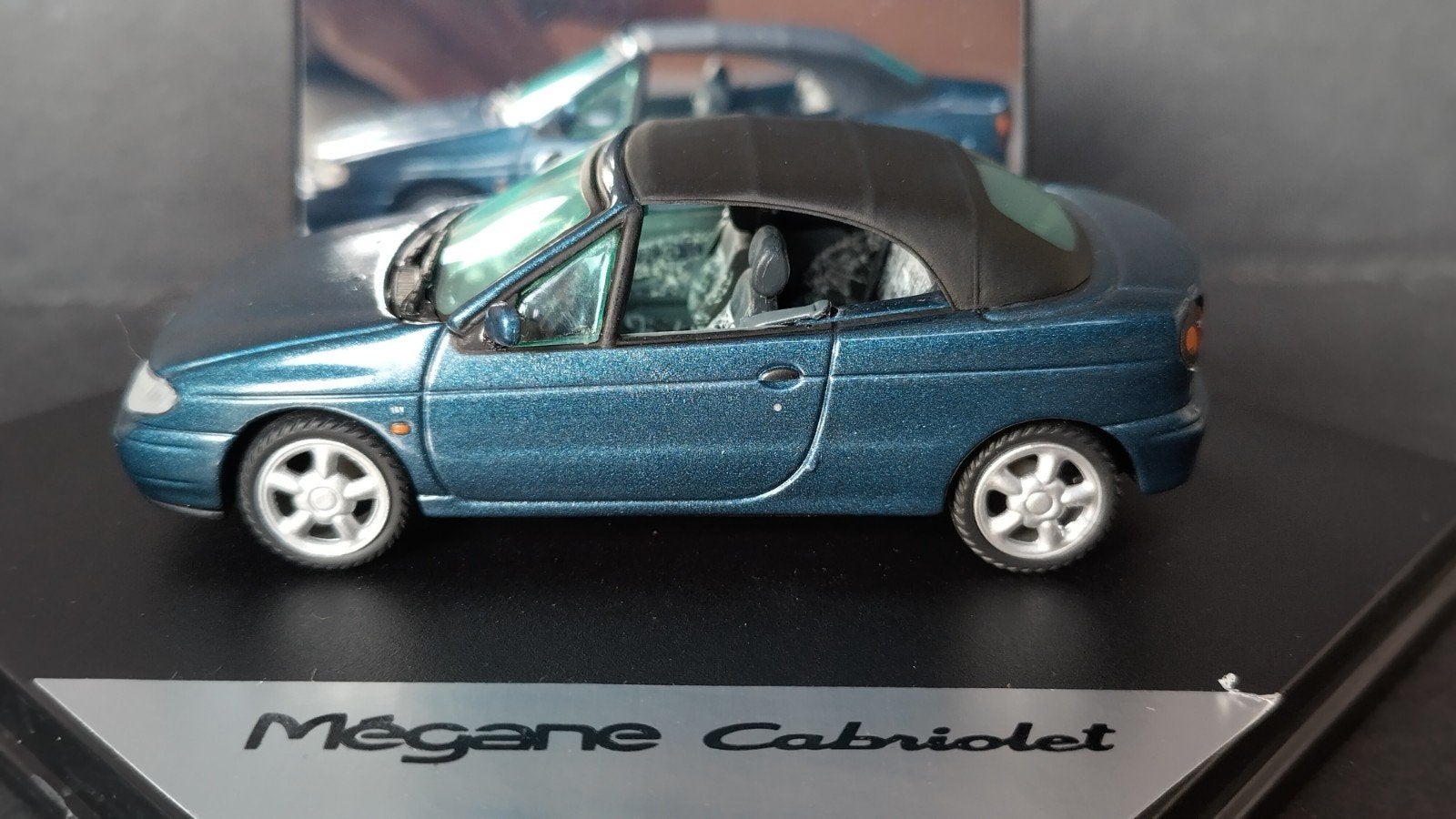 Renault Megane Cabrio Blue gesloten kap 1:43 Vitesse Pol, Overige merken, Auto, Verzenden, .