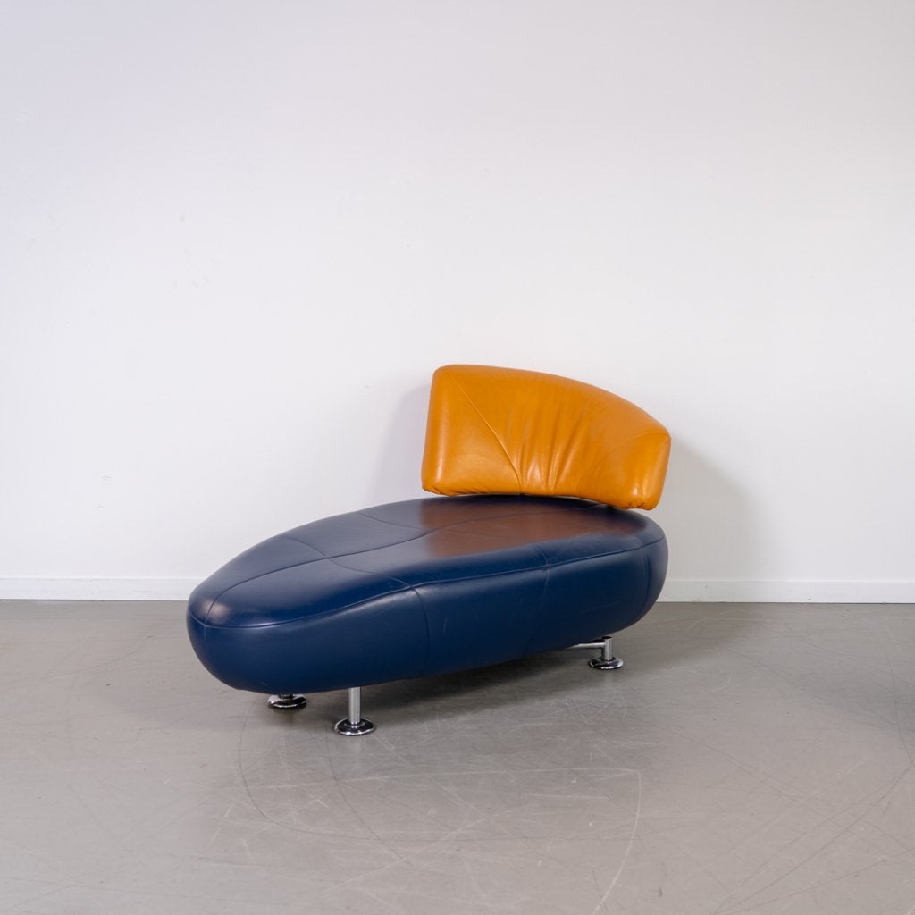 1x Leolux Kikko Chaise Longue Blauw/Geel Leer - Chroom, Niet ingevuld, Eenpersoons, 150 tot 200 cm, Niet ingevuld