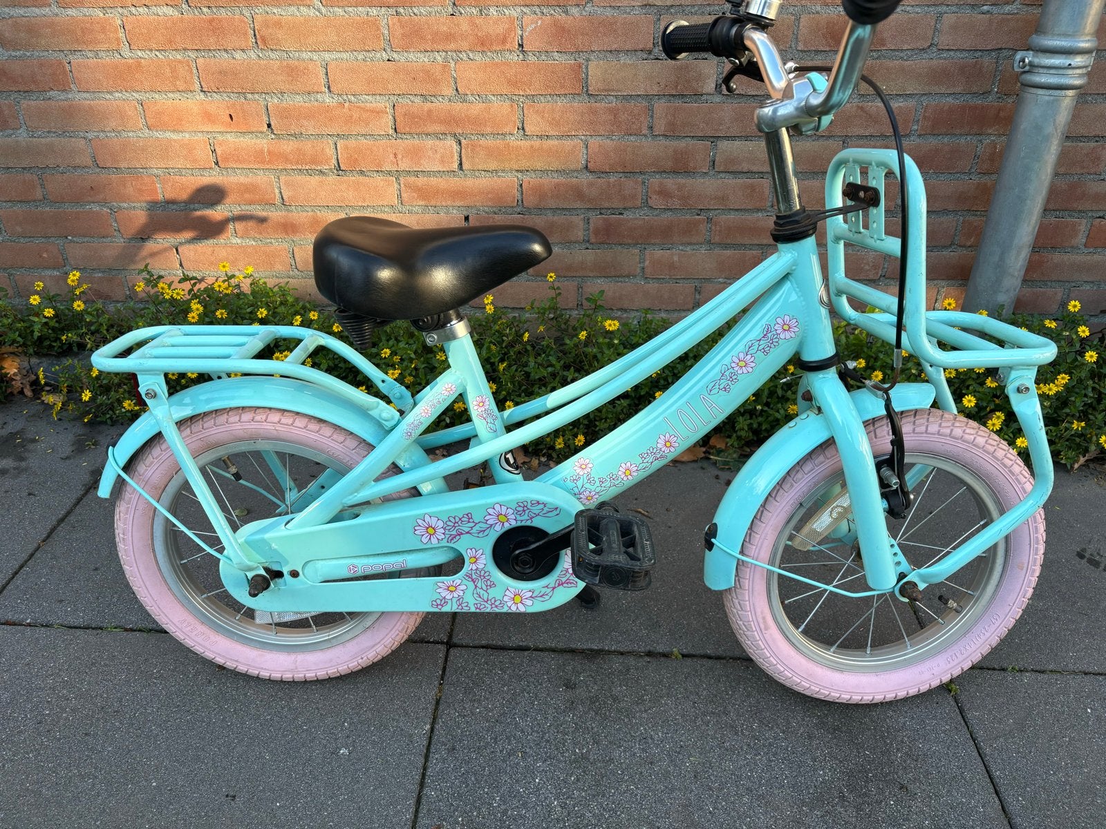 Kinderfiets 14 inch met terugtraprem en mandje, Fietsen en Brommers, Ophalen, Gebruikt, Terugtraprem, Minder dan 16 inch