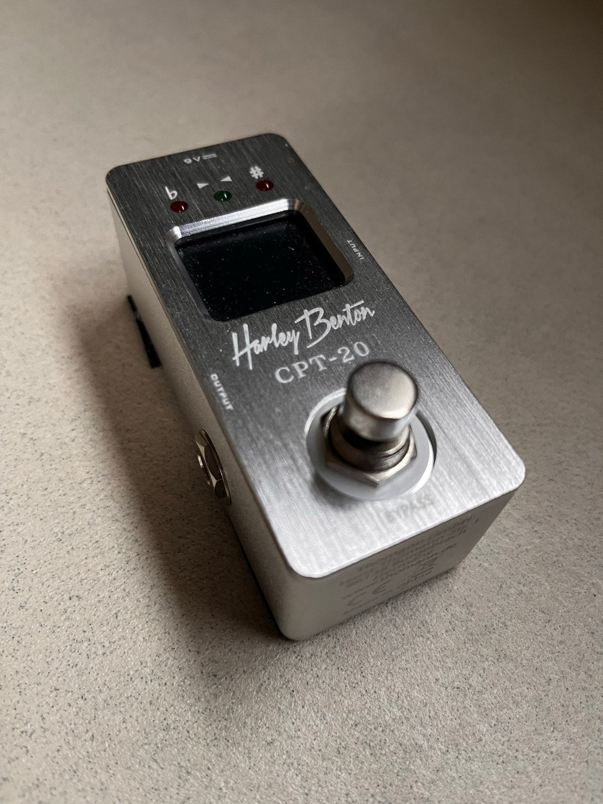 Harley Benton CPT-20 chromatische tuner pedaal, Ophalen of Verzenden, Gebruikt, Overige typen