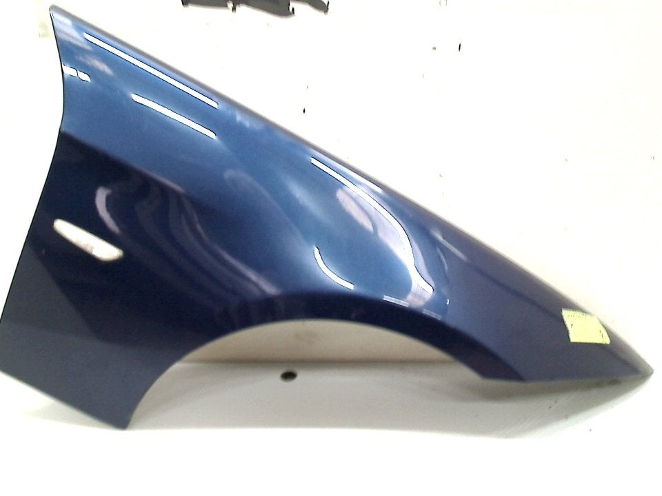 Spatbord Rechts Voor BMW 3 serie Touring (E91) 2011, Gebruikt, Petuelring 130, München 80809, , Duitsland, BMW, Bayerische Motoren Werke AG