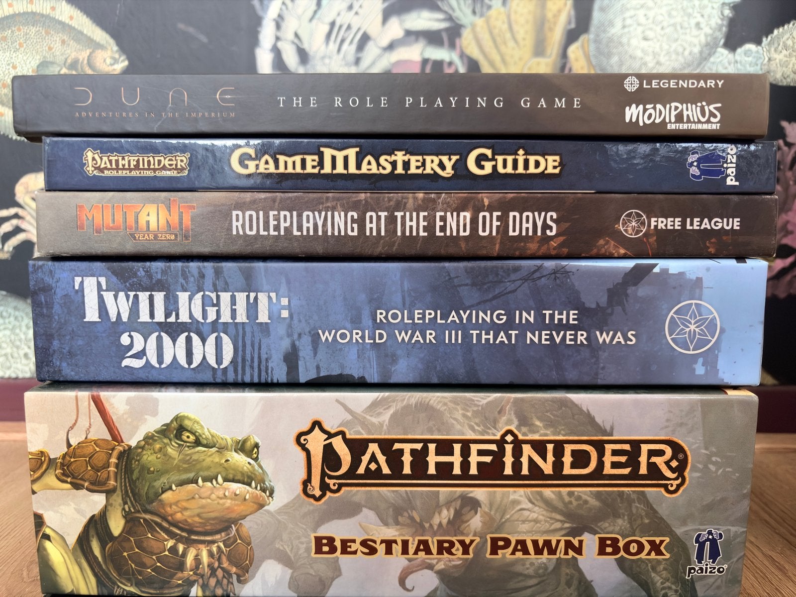 RPG boeken Dune, Pathfinder, Mutant Year Zero, Twilight 2000, Hobby en Vrije tijd, Drie of vier spelers, Ophalen of Verzenden