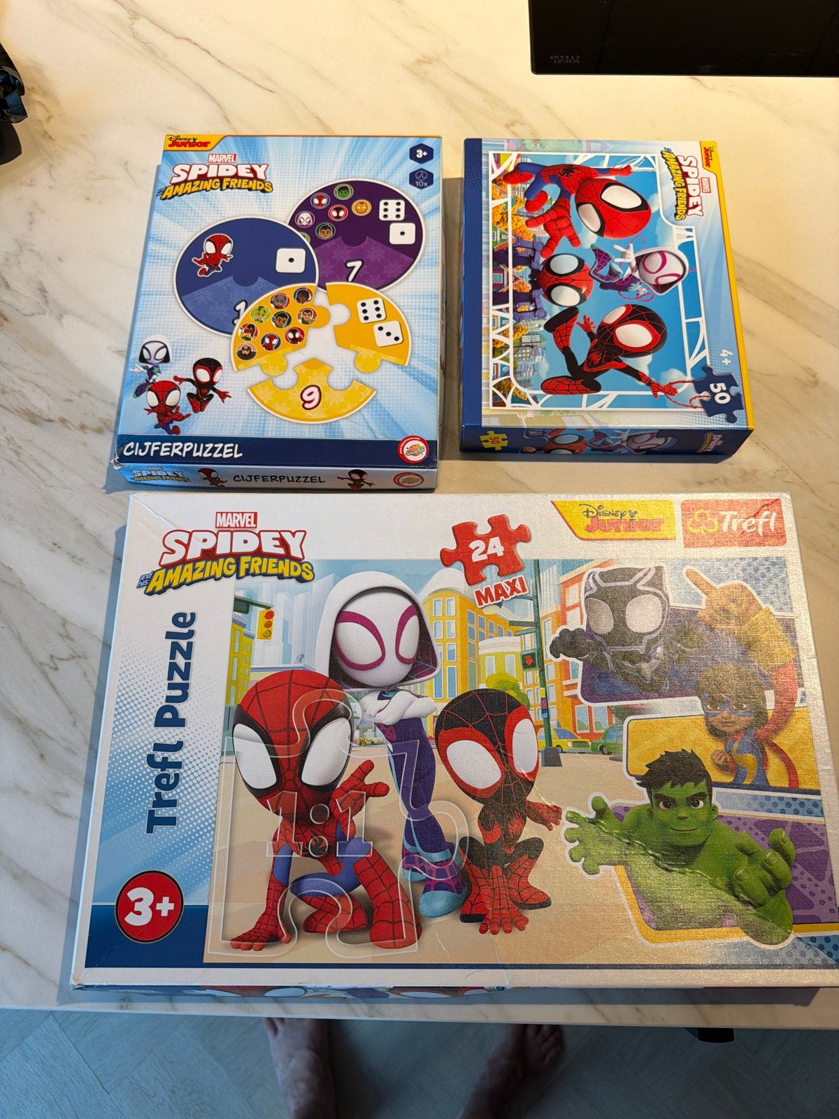 Spidey spel en 2 Spidey puzzels - compleet pakket, Kinderen en Baby's, Speelgoed | Kinderpuzzels, Ophalen of Verzenden, Meer dan 50 stukjes