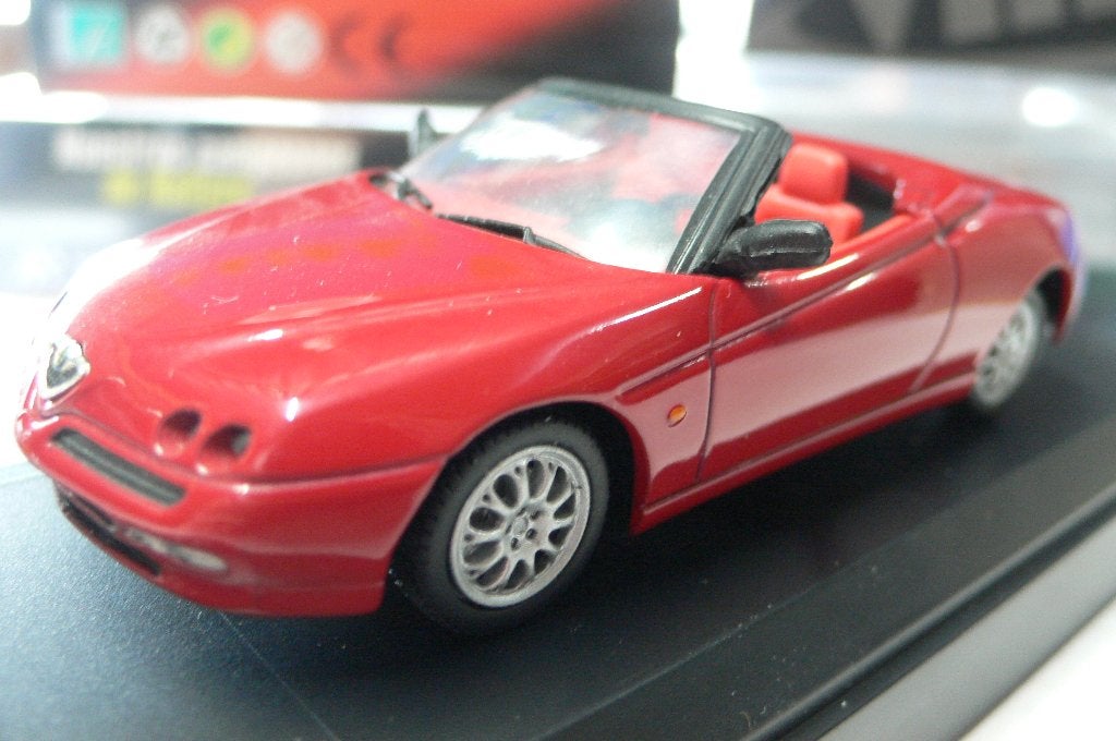 alfa romeo spider 1999  - solido  -1/43 -AANBIEDING!!!!!!!!!, Verzenden, Nieuw, Auto, Solido