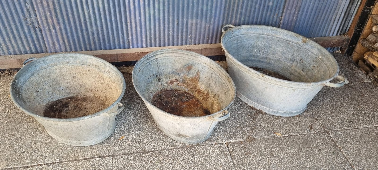 3 mooie grote zinken teilen, Ophalen, Minder dan 30 cm, Rond, Zo goed als nieuw