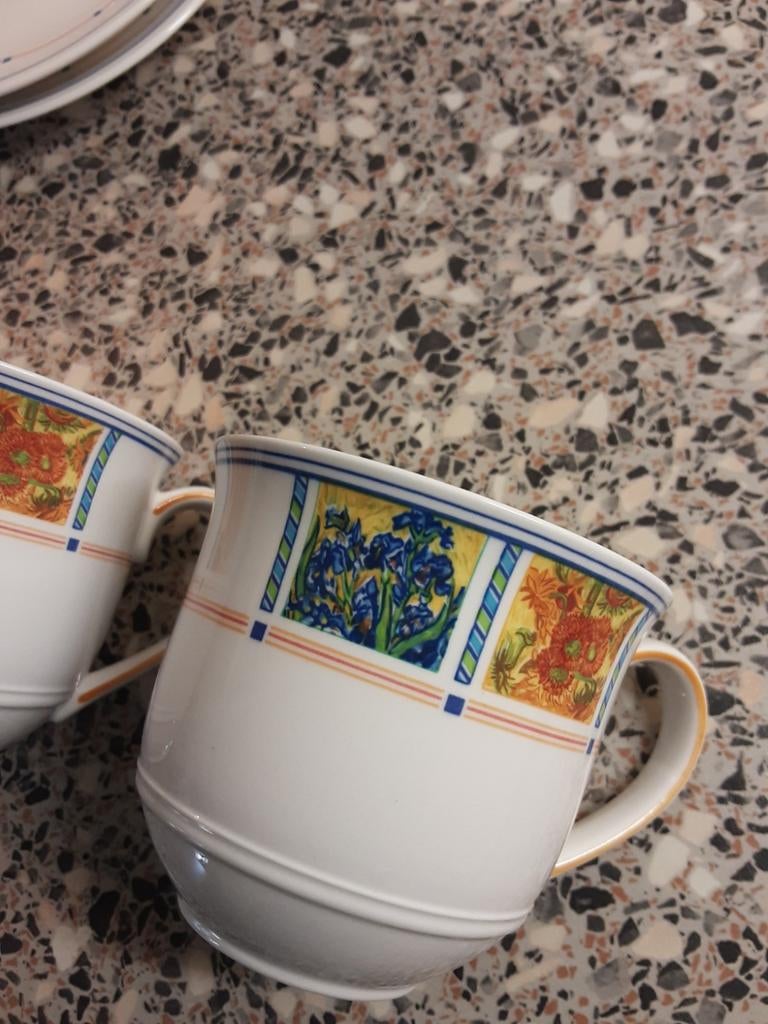 2 kop en schotels  Villeroyenboch Vincent van Gogh Douwe Egb, Antiek en Kunst, Ophalen of Verzenden