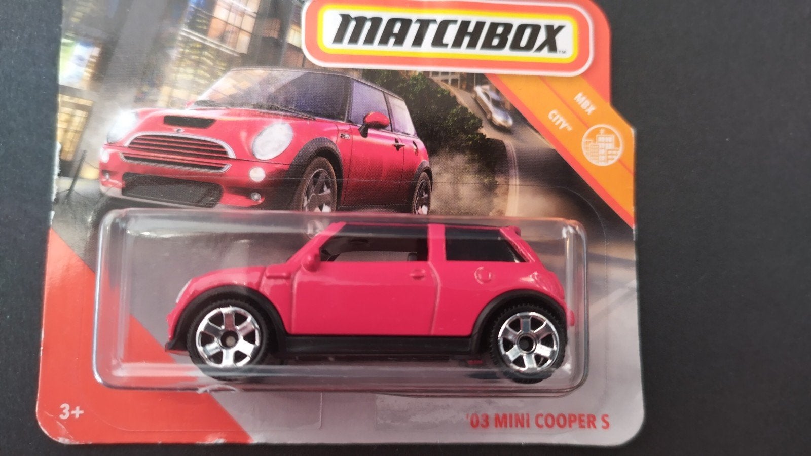 Mini Cooper R50 1:64 Matchbox Pol, Hobby en Vrije tijd, Modelauto's | Overige schalen, Auto, Verzenden, ., Nieuw