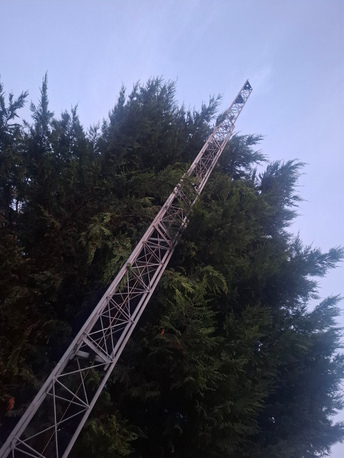 Gezocht antennemast zendmast Uitschuifbaar zie foto, Telecommunicatie, Ophalen, Gebruikt, Mast