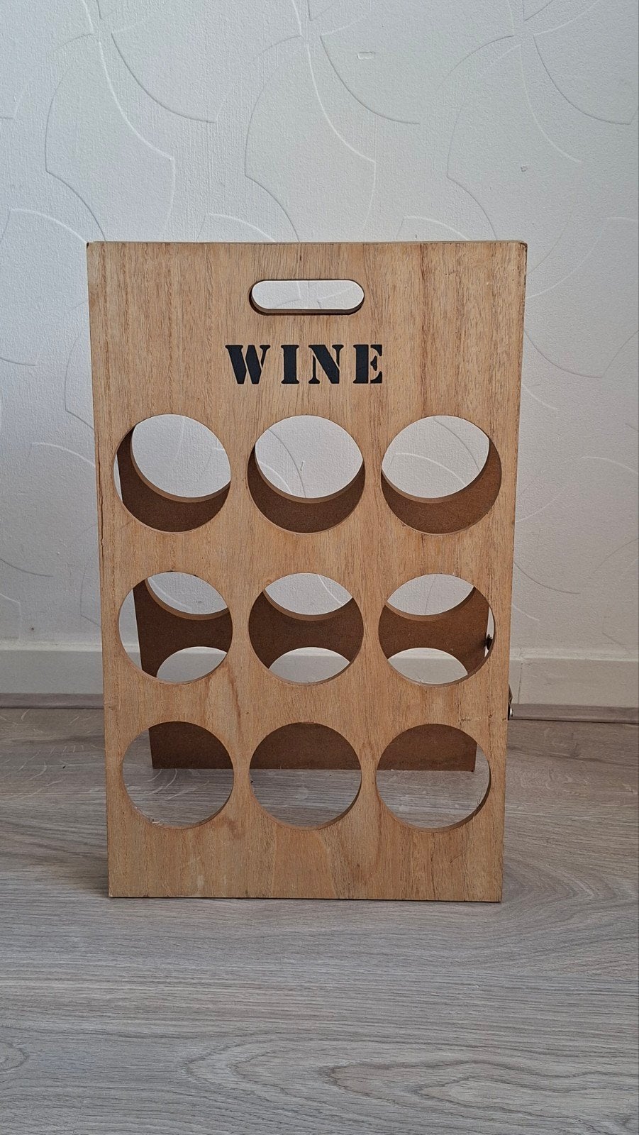 Houten wijnrek, Ophalen, Hout