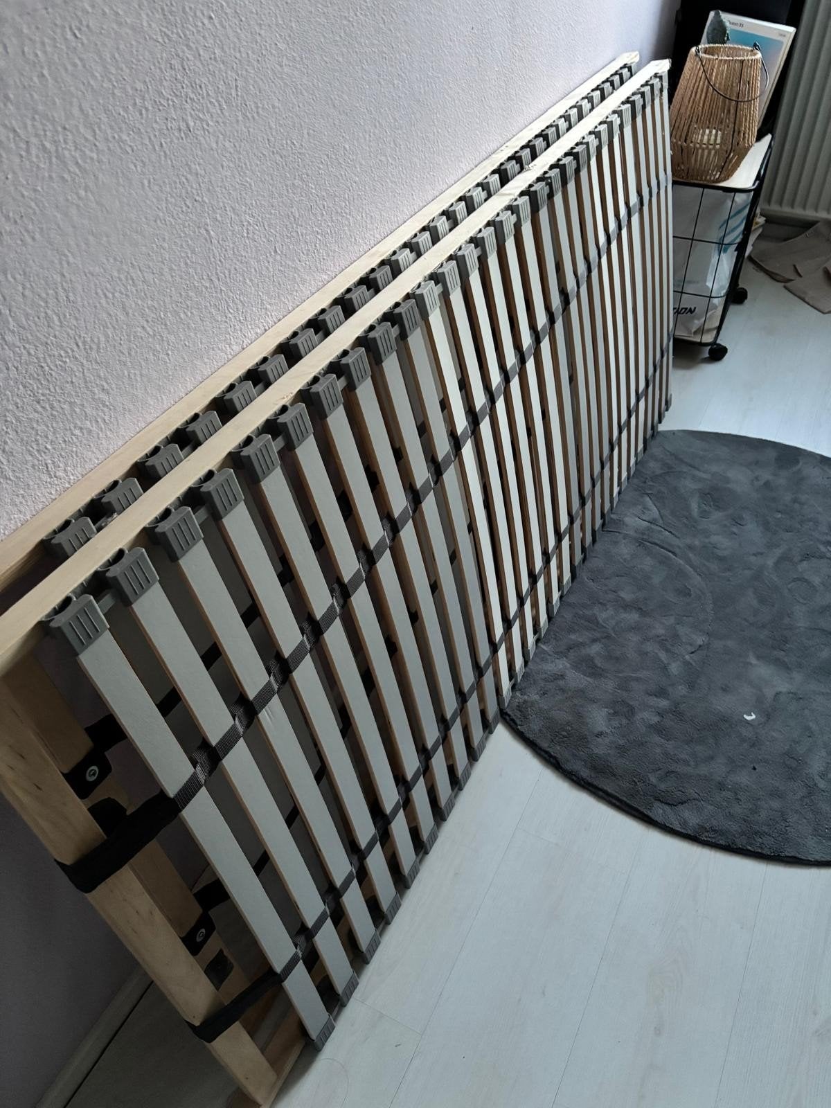 2 nette lattenbodems 80x200 (niet verstelbaar), Ophalen, Eenpersoons, Zo goed als nieuw, 80 cm