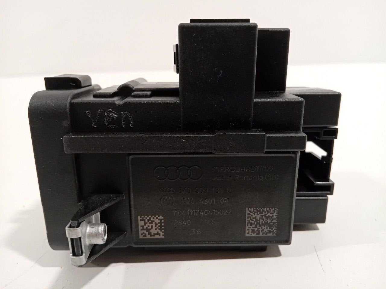 Contactslot Audi RS5, Auto-onderdelen, Dashboard en Schakelaars, Onderdelen@venauto.nl, Van der Ven Autorecycling B.V., Gebruikt