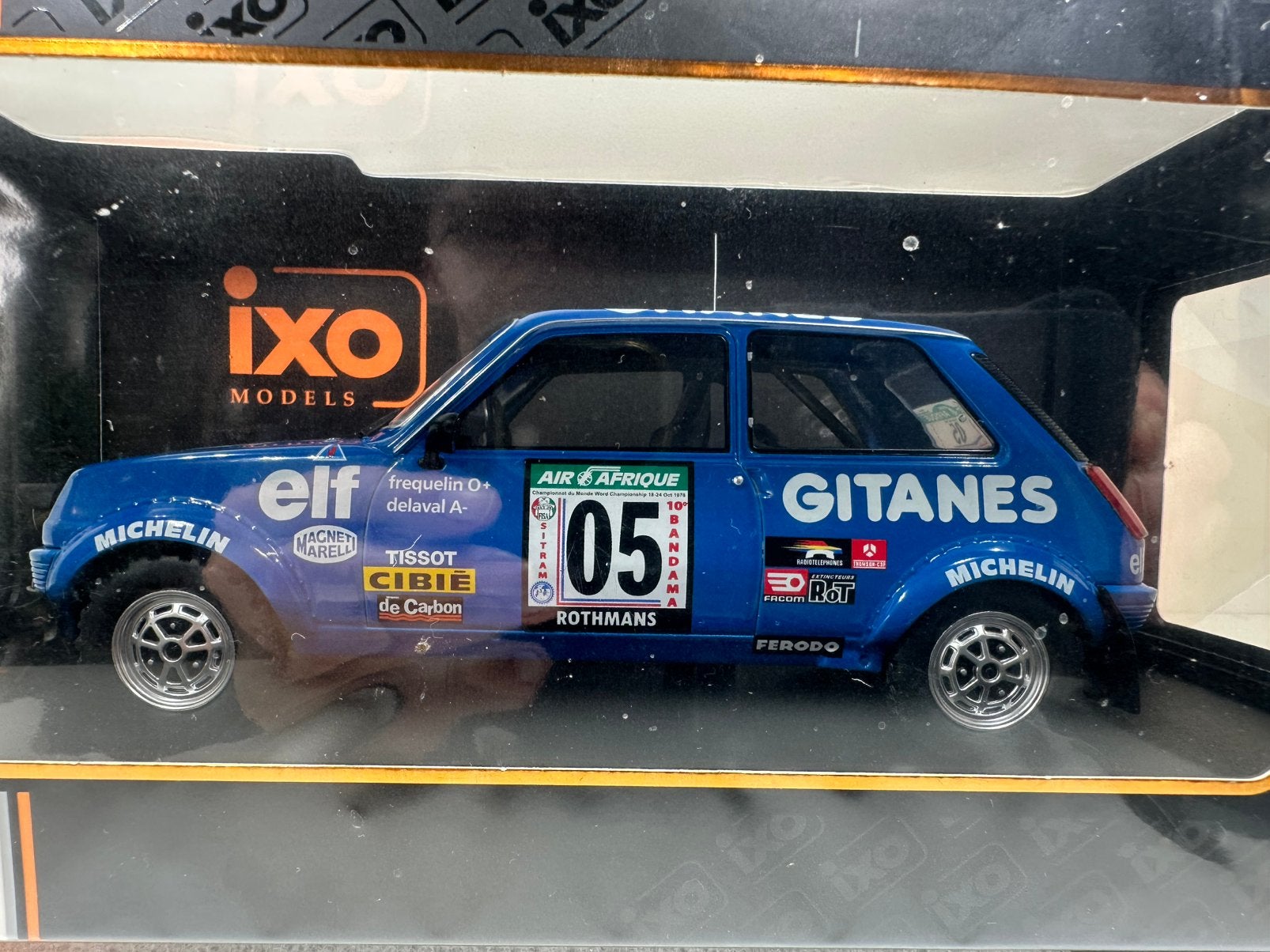 IXO 1:18 RENAULT 5 ALPINE #05 RALLY BANDAMA 1978 NIEUW, Hobby en Vrije tijd, Modelauto's | 1:18, Ophalen of Verzenden, Nieuw, Auto