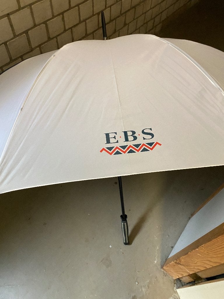 Witte paraplu met EBS logo, Sieraden, Tassen en Uiterlijk, Paraplu's, Ophalen of Verzenden, Gebruikt, Wit