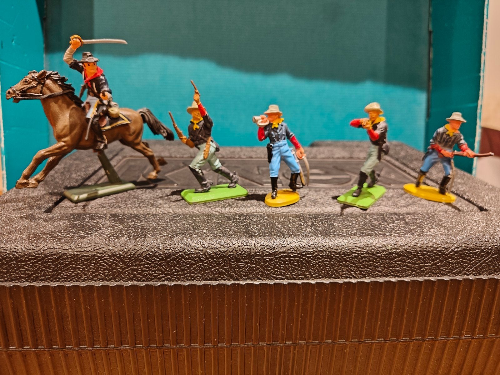 Britains vijf stuks - Vintage speelgoedfiguren, Ophalen of Verzenden, Gebruikt