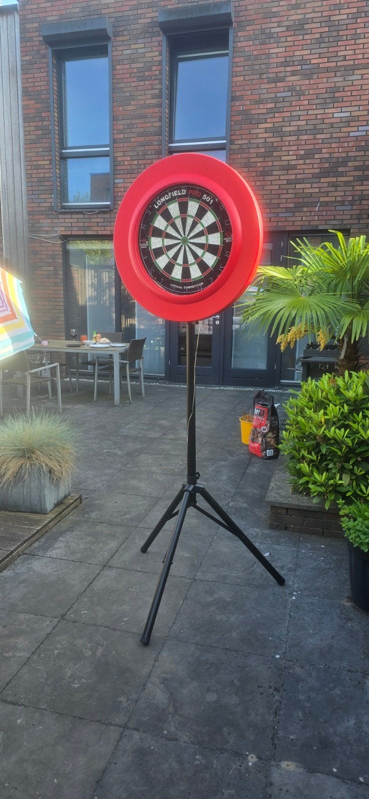 Dartbord standaard / statief met surround en dartbord, Sport en Fitness, Darts, Ophalen, Dartbord