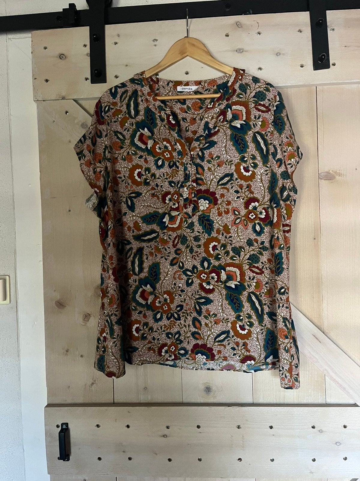 Mooie Paprika Top maat 2 (44/46), Ophalen of Verzenden, Zo goed als nieuw, Maat 42/44 (L), Zonder mouw