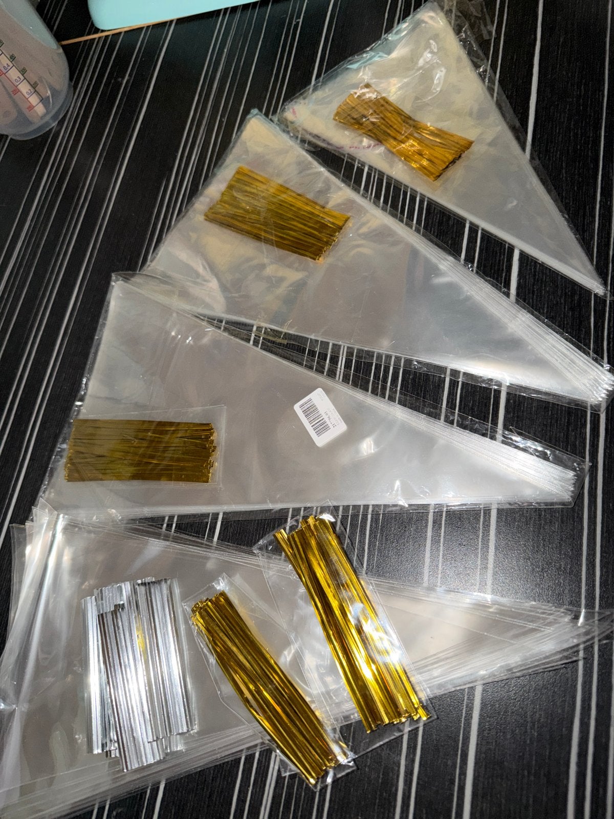Transparante traktatiezakjes met gouden en zilveren twistban, Goud, Overige thema's, Nieuw, Ophalen of Verzenden
