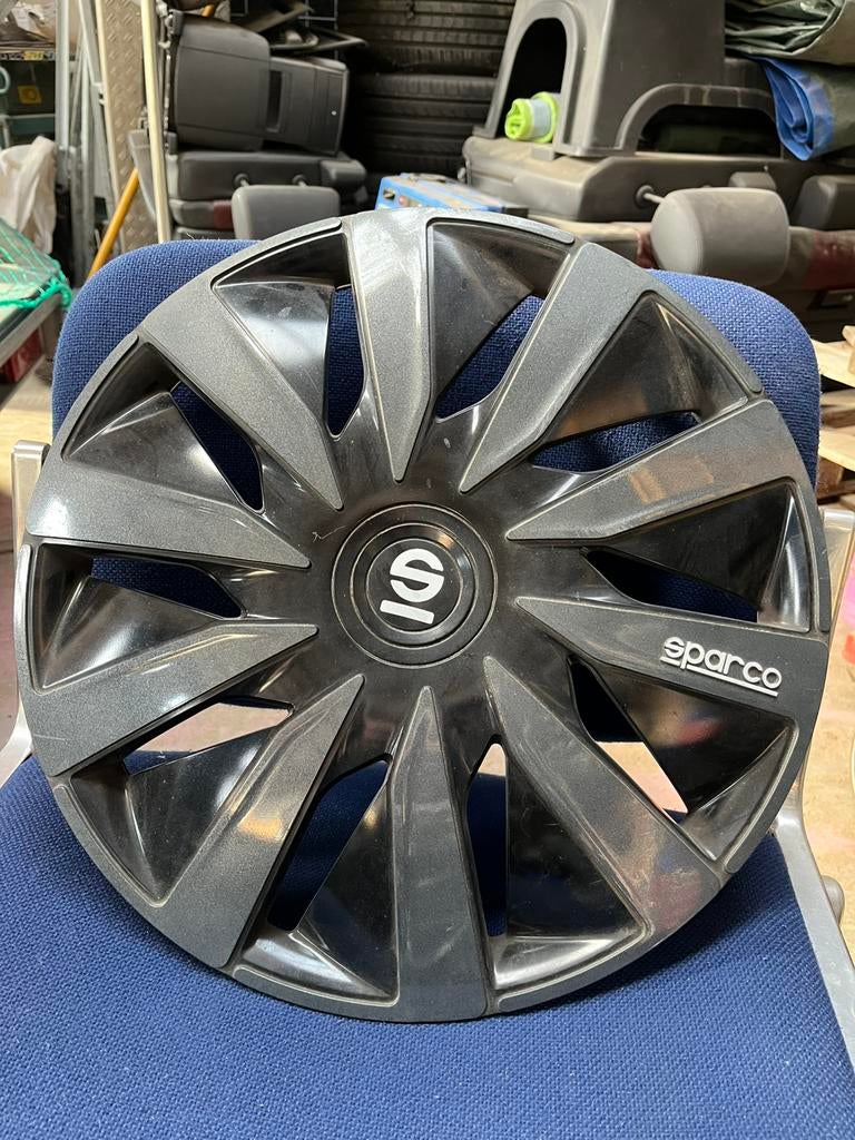 4 kunststof wieldoppen 16 inch merk Sparco, Auto diversen, Ophalen of Verzenden, Gebruikt