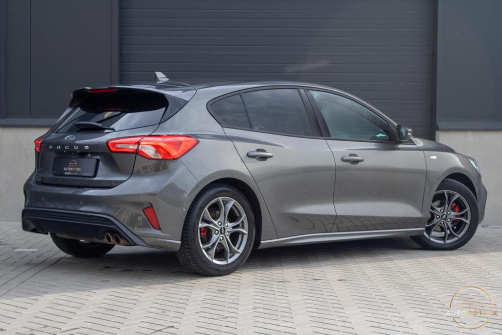 Ford Focus 1.0 EcoBoost ST-Line Camera Keyless Stoelverwarmi, Gebruikt, Met garantie (alle), Bedrijf, 3 cilinders