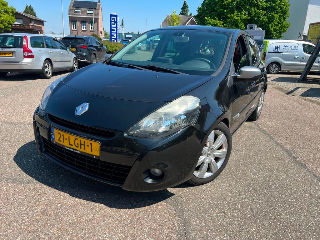 Renault Clio 1.2 TCe 20th Anniversary, Auto's, Renault, Voorwielaandrijving, Euro 5, Gebruikt, 4 cilinders